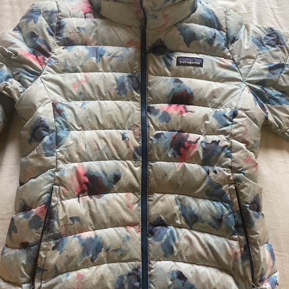 Girls Patagonia Down Sweater - Picture 3 of 4